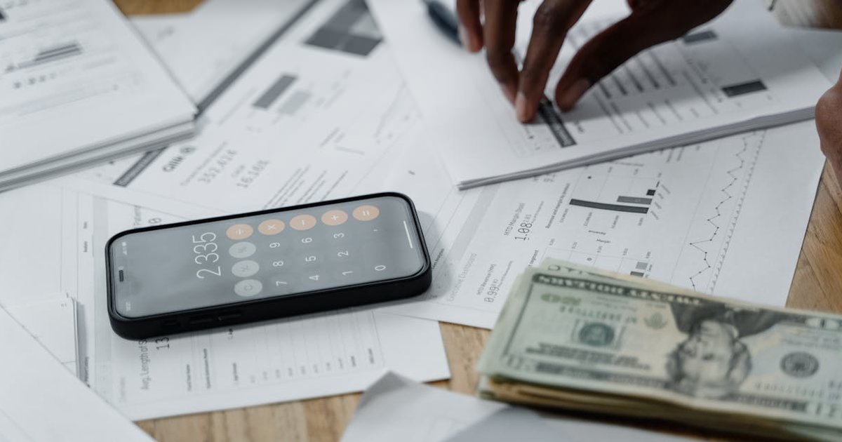 How to Budget Side Hustle Income: A Freelancer's Guide