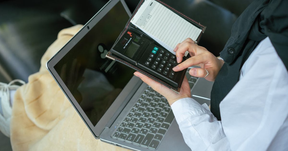 Budget Template for Software Engineers: Manage RSUs, Bonuses & High Income