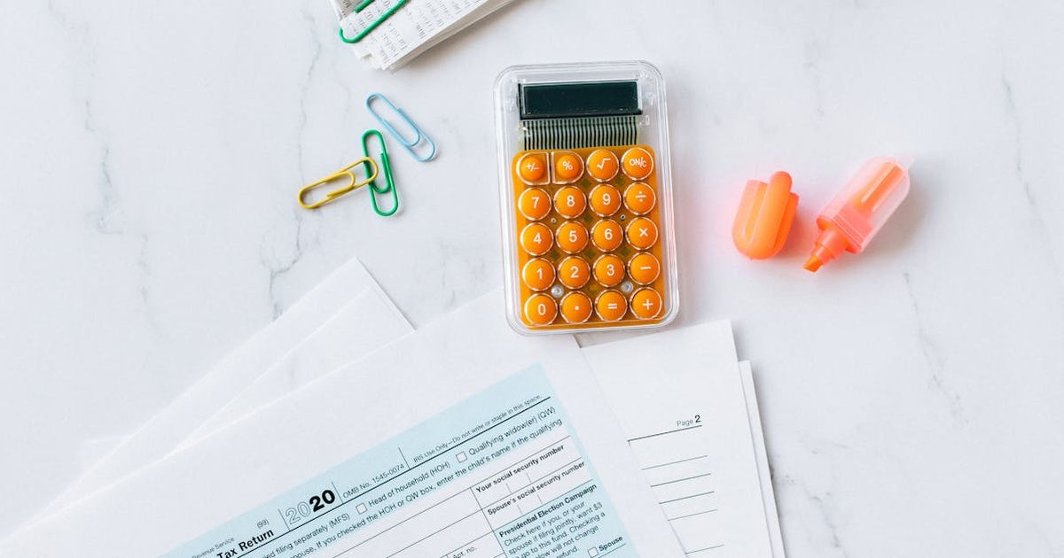 New Year Budget Reset: 10 Steps to Take Control of Your Finances in January